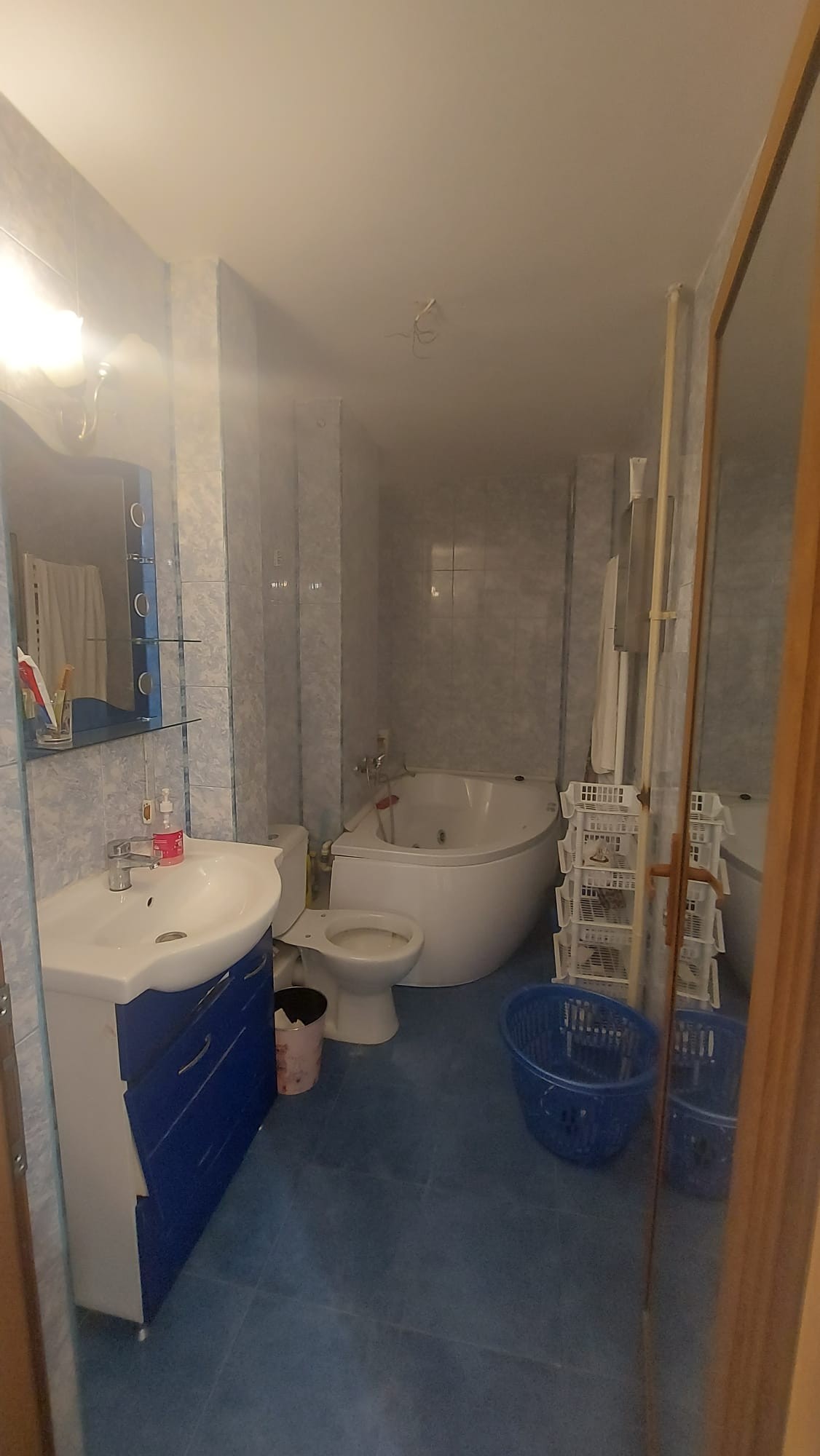 2 camere Micro 40, etaj 2, renovat, mobilat si utilat