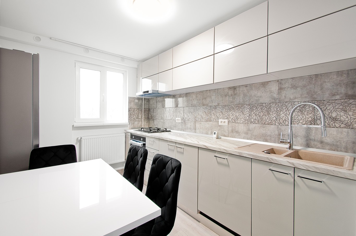 APARTAMENT DE LUX DE INCHIRIAT
