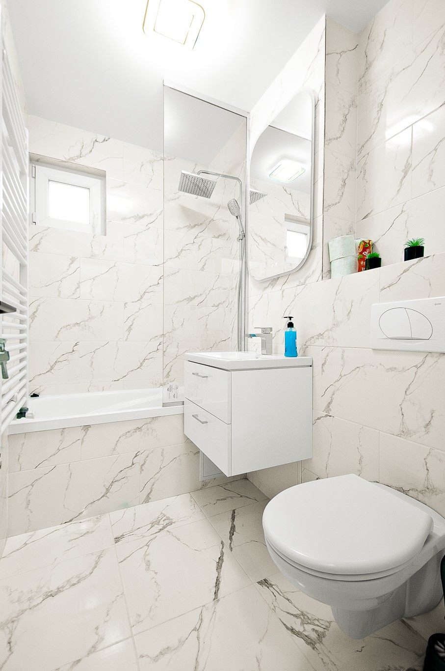 APARTAMENT DE LUX DE INCHIRIAT