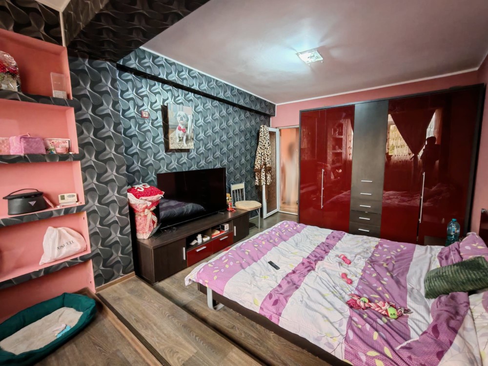 Apartament decomandat cu 3 camere Tiglina II
