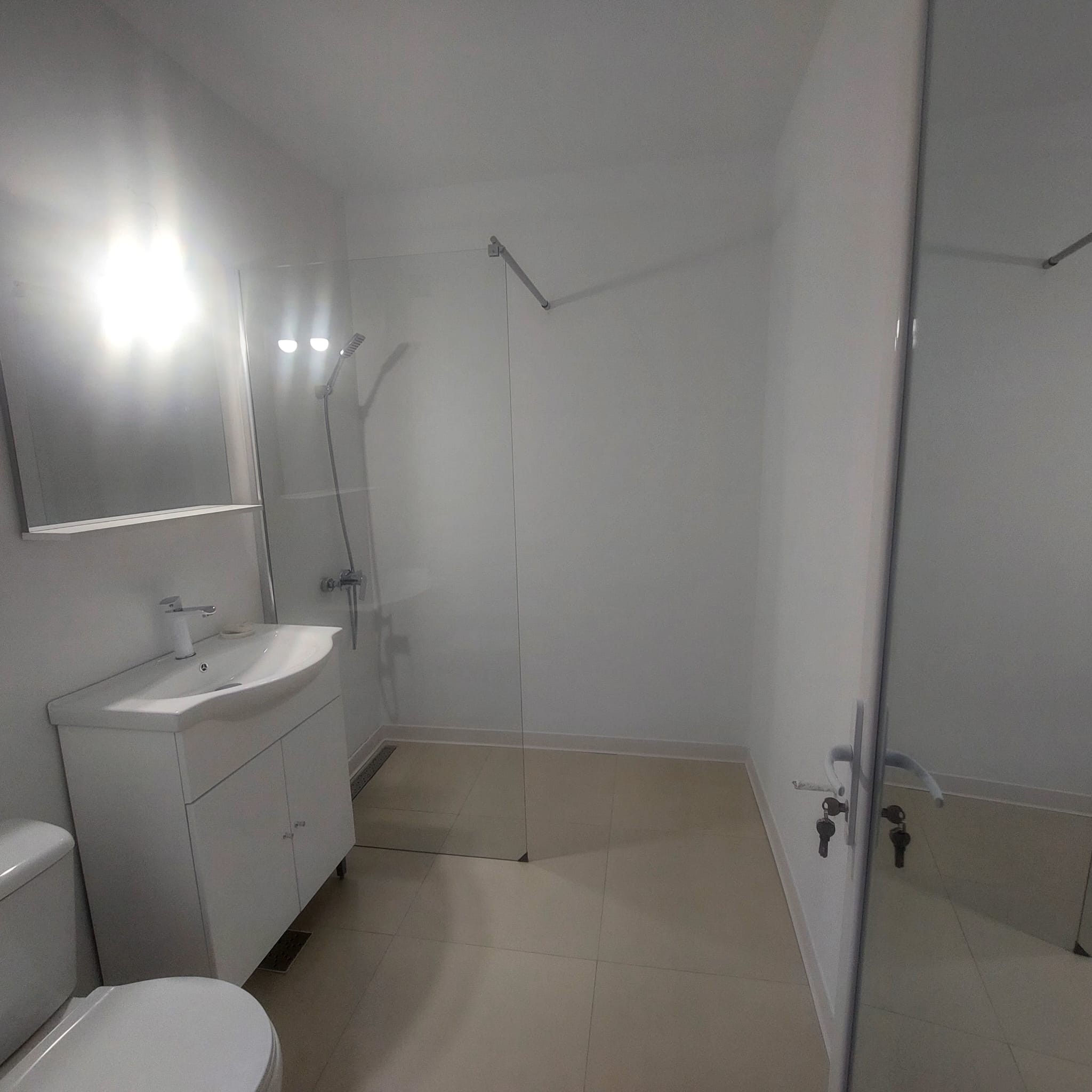 Apartament 2 camere parter renovat