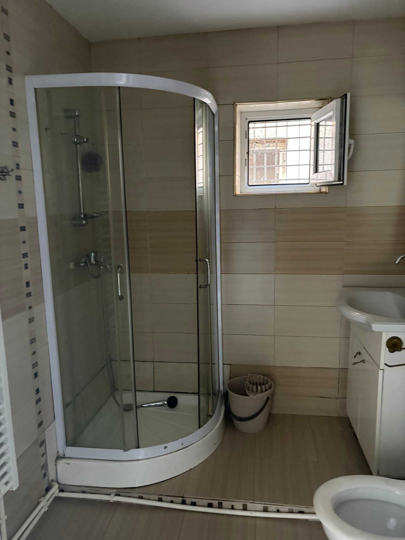 Apartament 3 camere etaj 4, LIBER