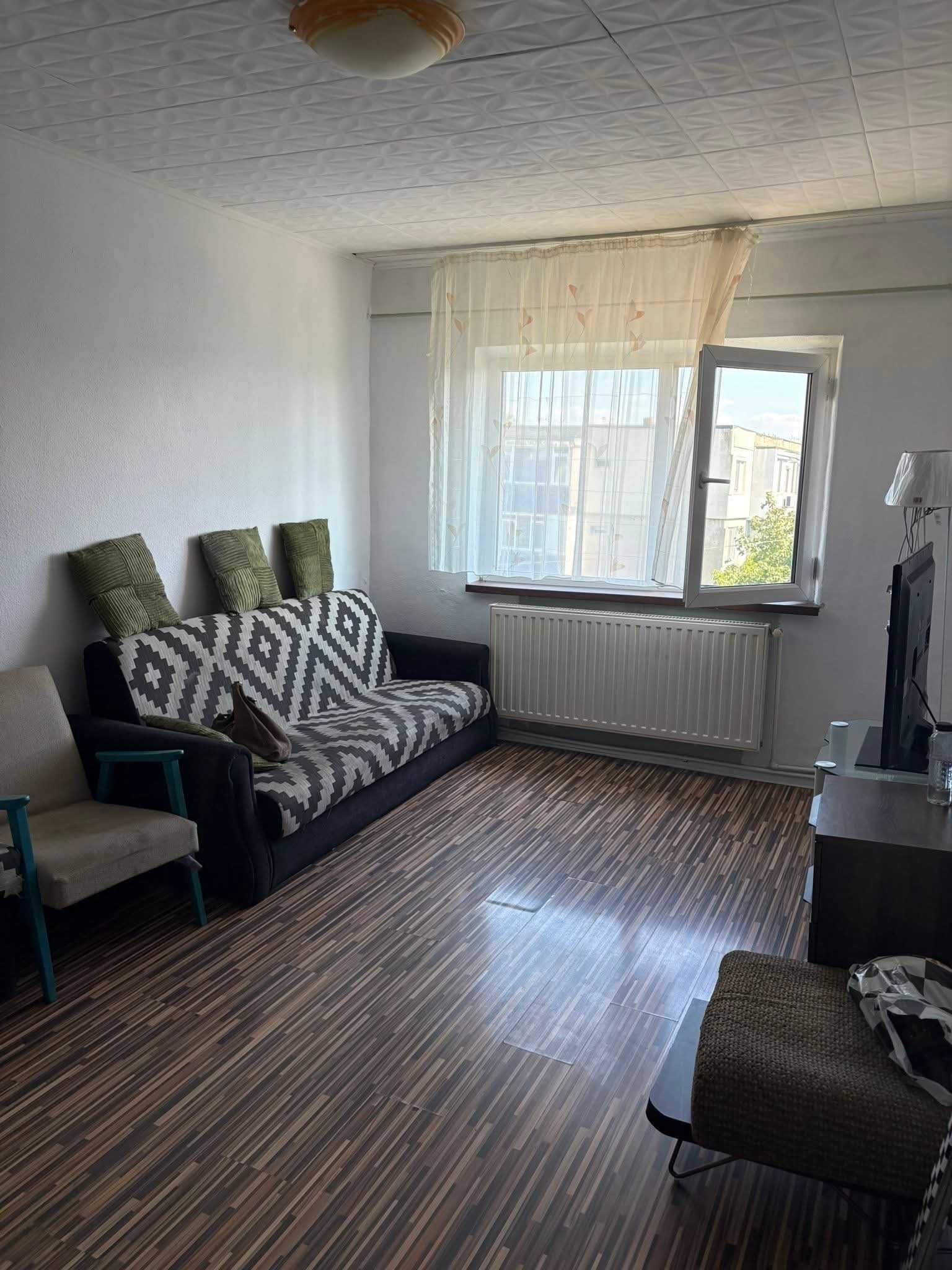 Apartament 3 camere etaj 4, LIBER