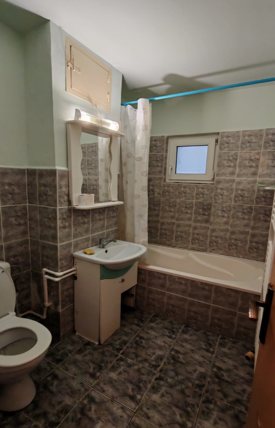 Apartament 2 camere Piata Centrala
