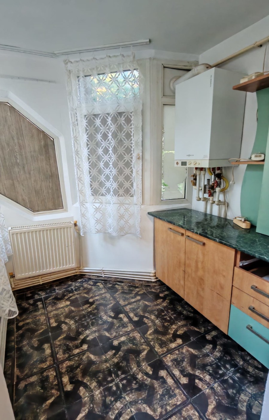 Apartament 2 camere Piata Centrala