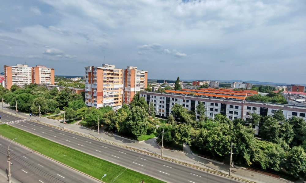Apartament 3 camere Mazepa
