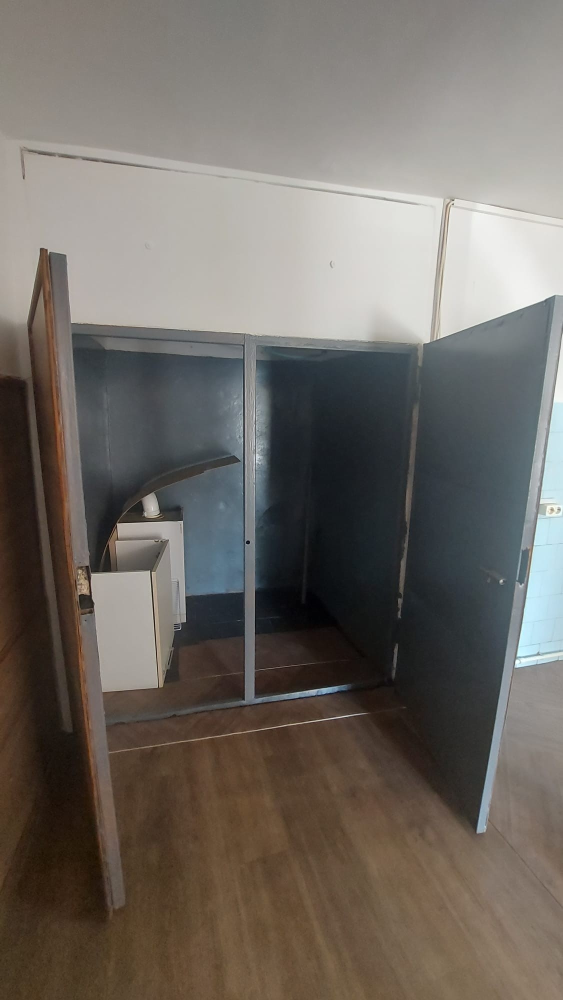 Spatiu comercial in Sid-Vest  parter + etaj